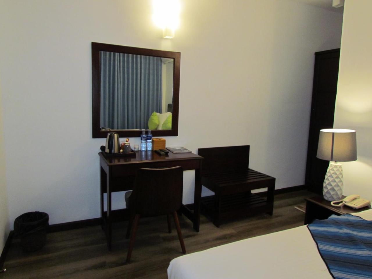 Kmc Villa Dehiwala-Mount Lavinia Ngoại thất bức ảnh
