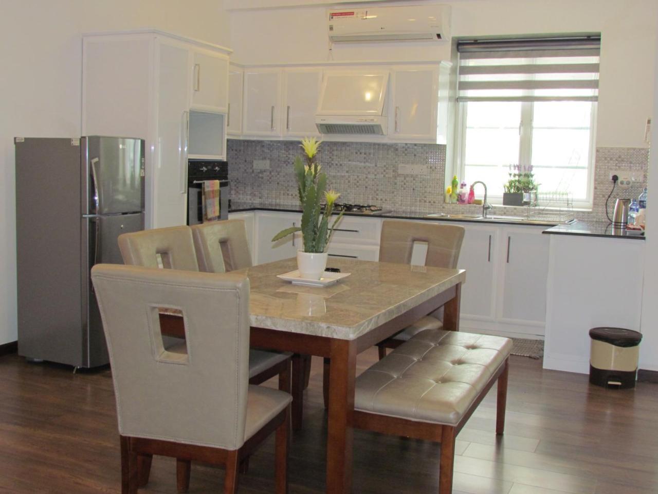 Kmc Villa Dehiwala-Mount Lavinia Ngoại thất bức ảnh